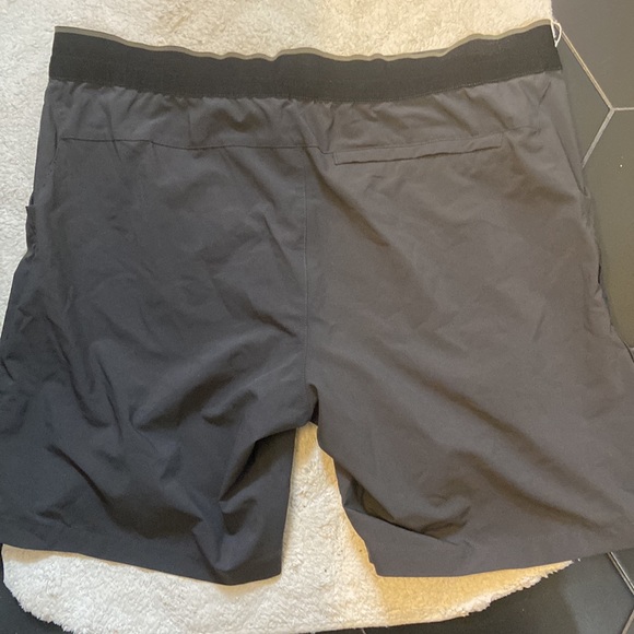 North face hiking/ swim shorts. Size 40” - Picture 3 of 4